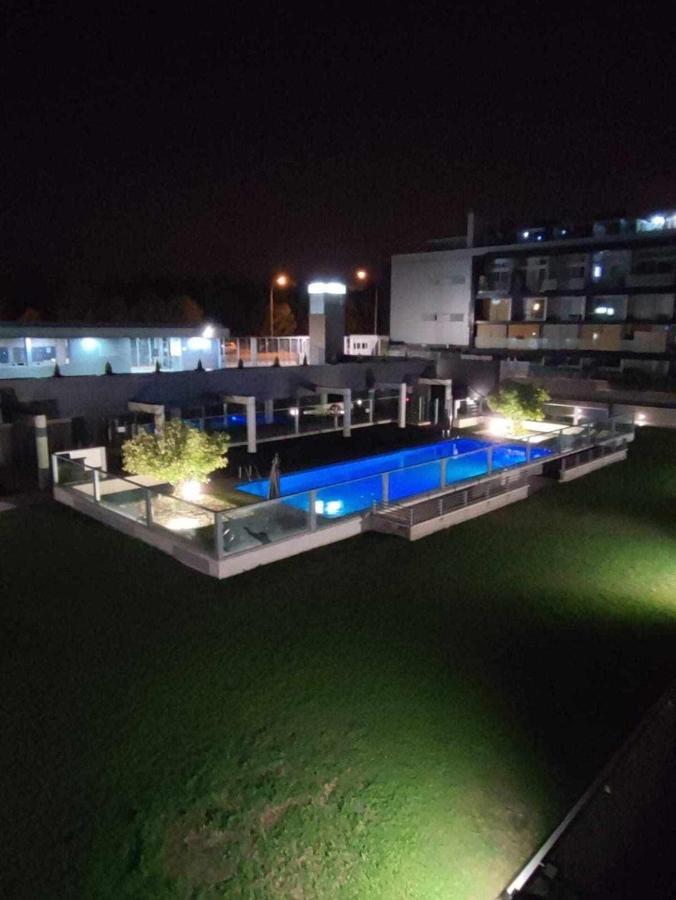 Espectacular Apartamento Con Piscina Y Garaje Madrid Luaran gambar