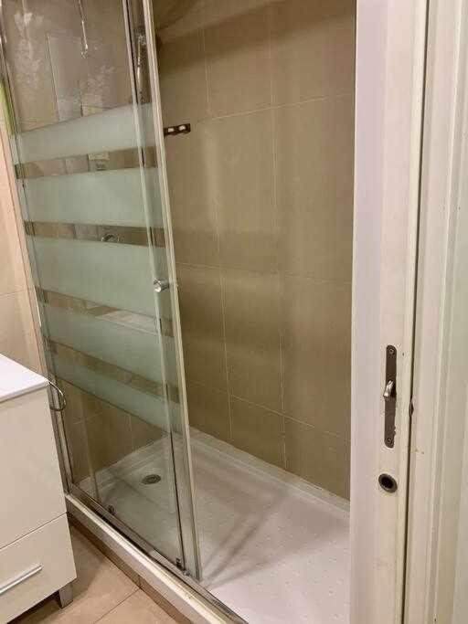 Espectacular Apartamento Con Piscina Y Garaje Madrid Luaran gambar